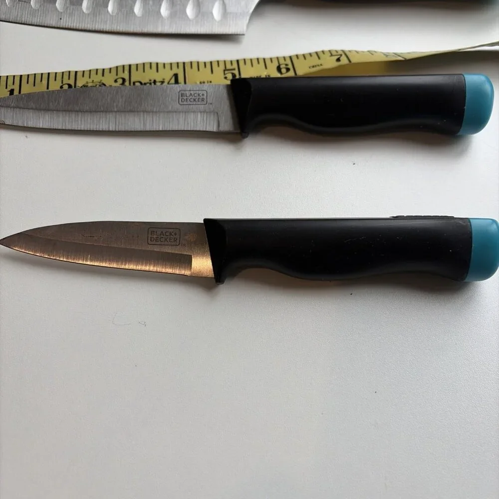 Black & Decker Essential Knife Set 4 Piece Stainless Steel Comfort Handle Covers